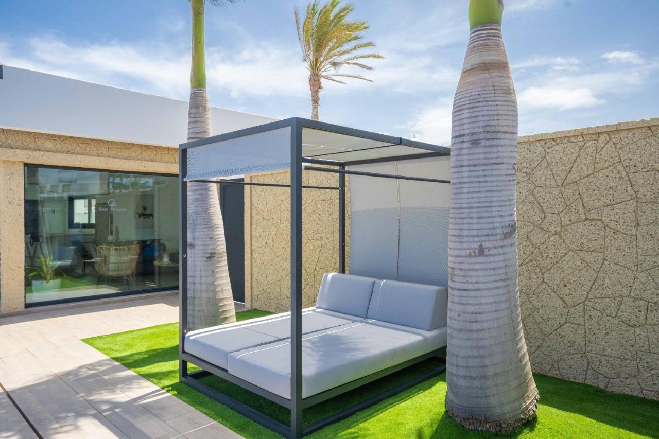 Sea Breeze Villas Lapa And Claca Playa Blanca  Exterior photo